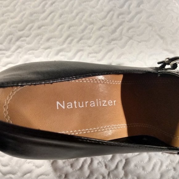 Naturalizer  Chaussures Escarpins pour petite fille, taille 4 - Picture 2 of 3